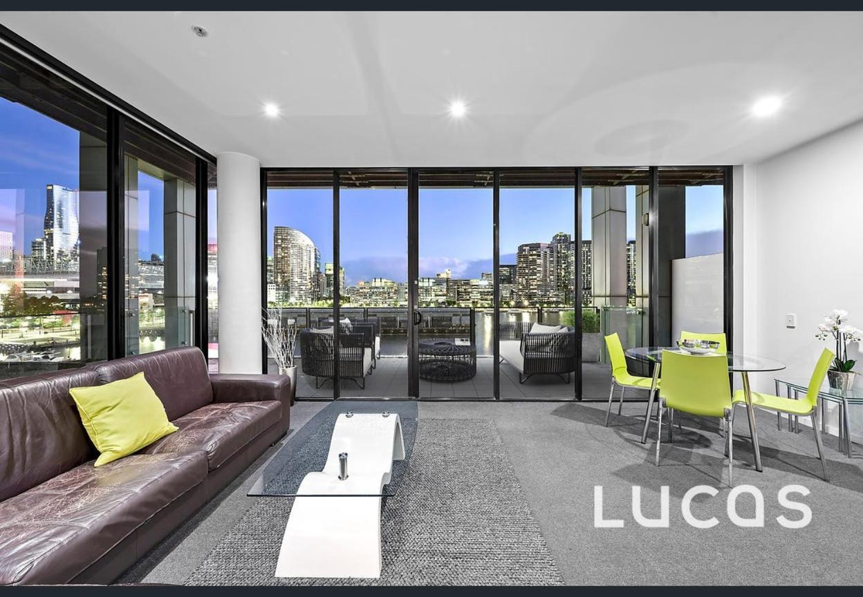 Docklands Private Collection - Newquay Aparthotel Melbourne Exterior photo