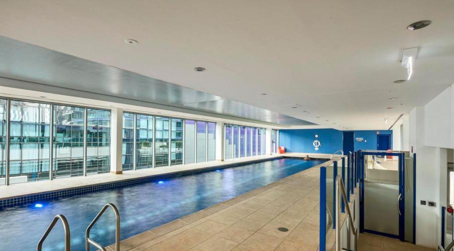 Docklands Private Collection - Newquay Aparthotel Melbourne Exterior photo