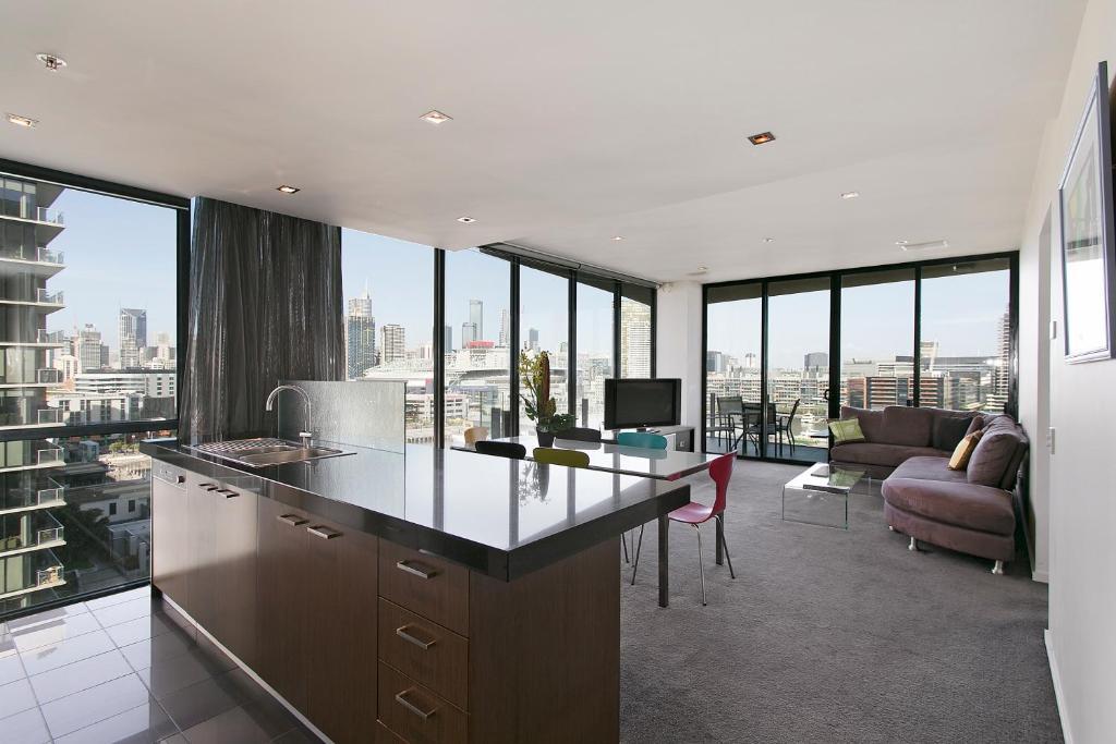 Docklands Private Collection - Newquay Aparthotel Melbourne Exterior photo