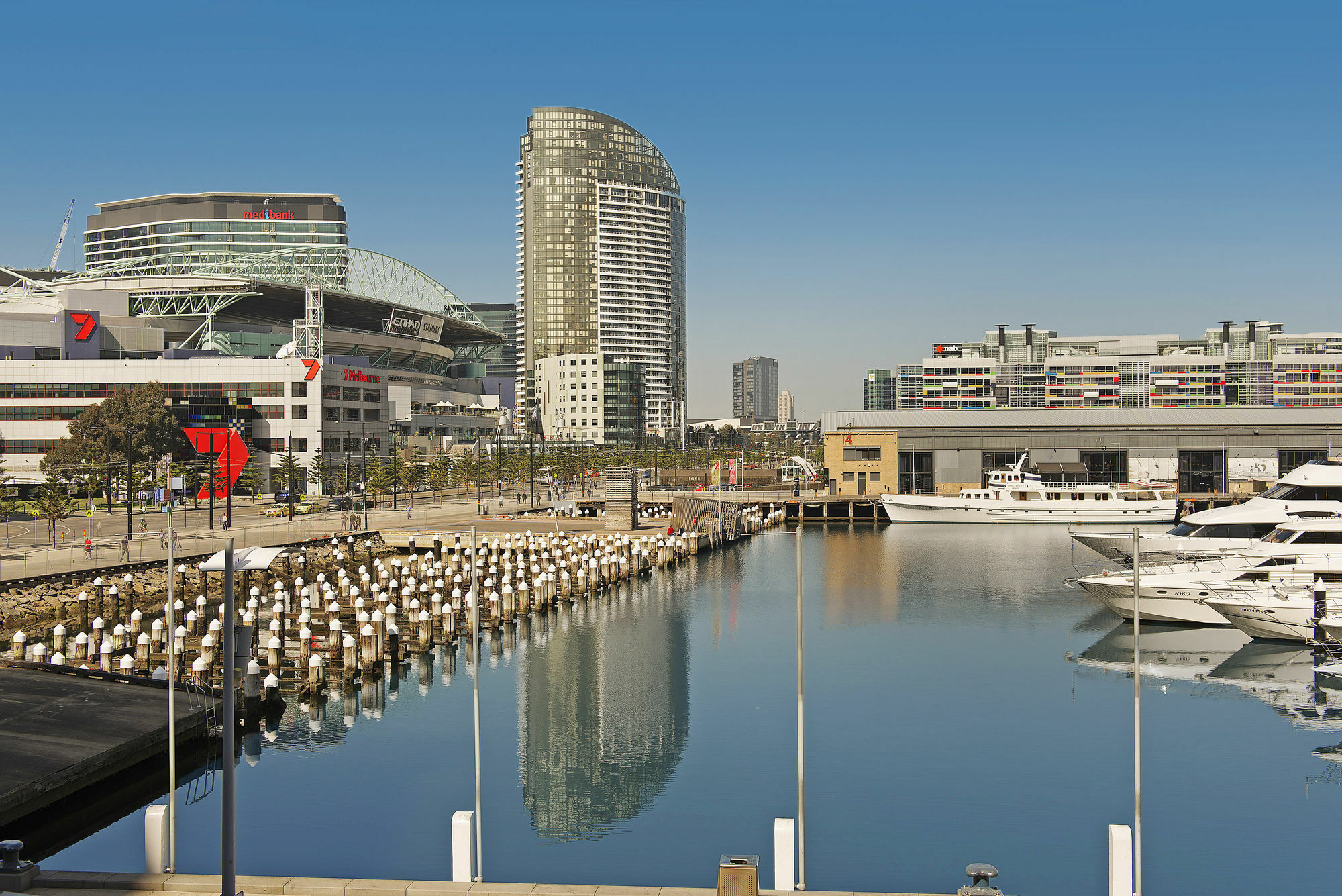 Docklands Private Collection - Newquay Aparthotel Melbourne Exterior photo