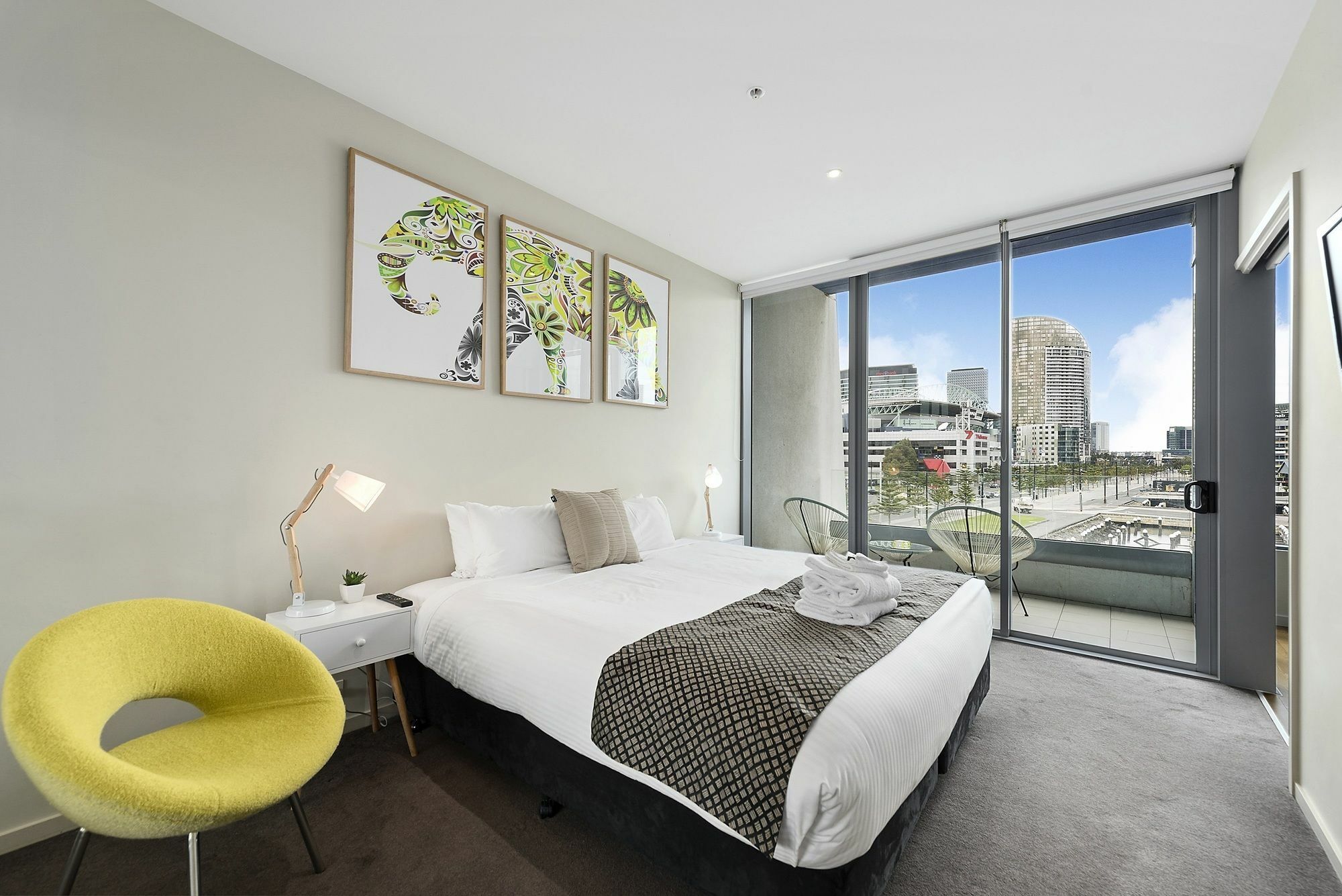 Docklands Private Collection - Newquay Aparthotel Melbourne Exterior photo